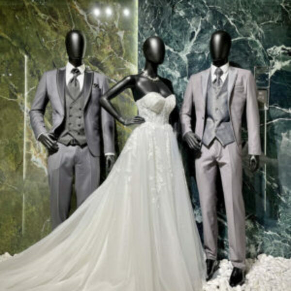 Costume de mariage gris